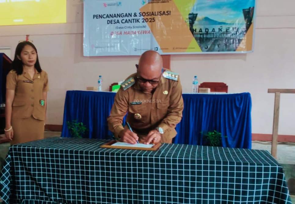 Bupati Kanis Tuaq Canangkan Desa Hadakewa sebagai Desa Cinta Statistik